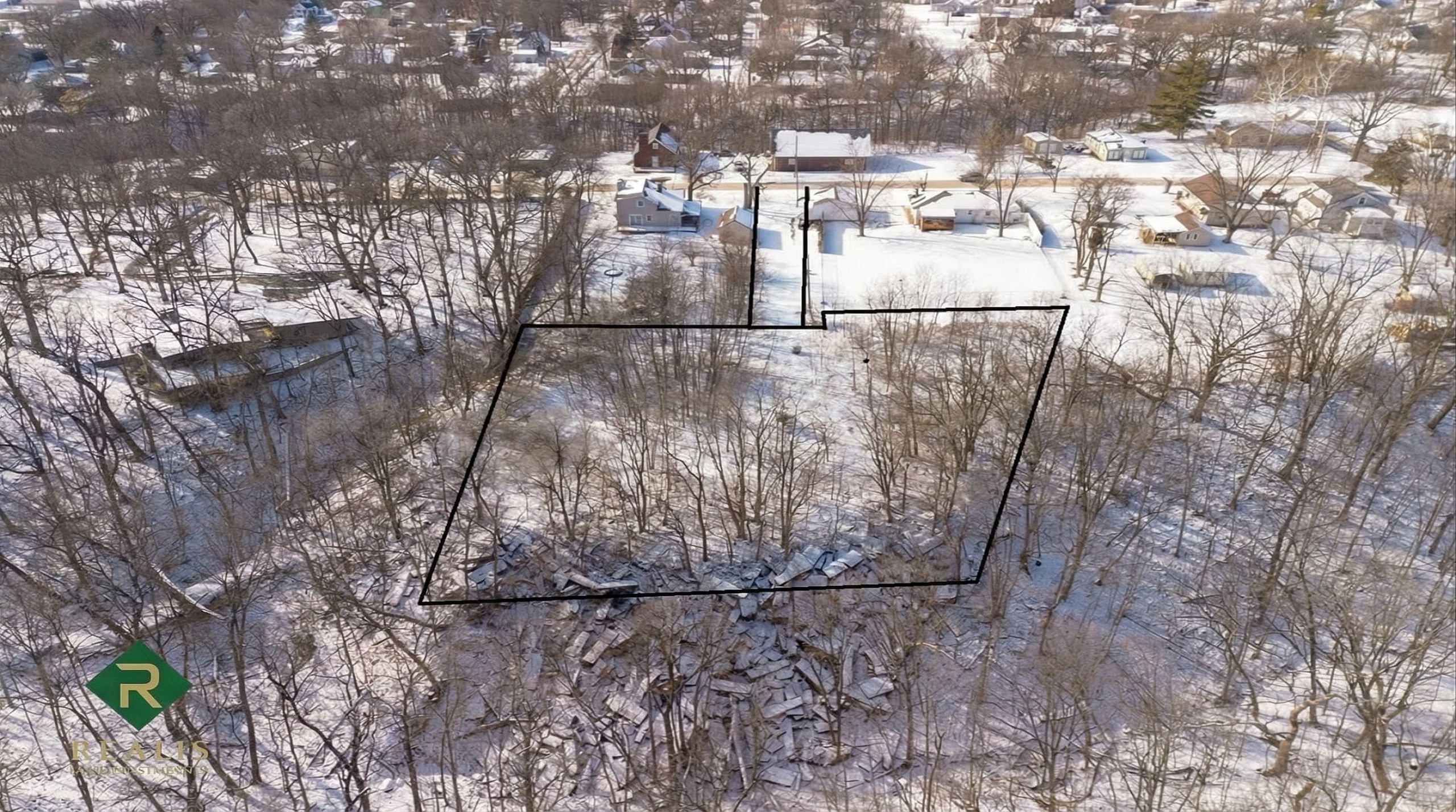 Overlay_the_provided_2k_202602030258